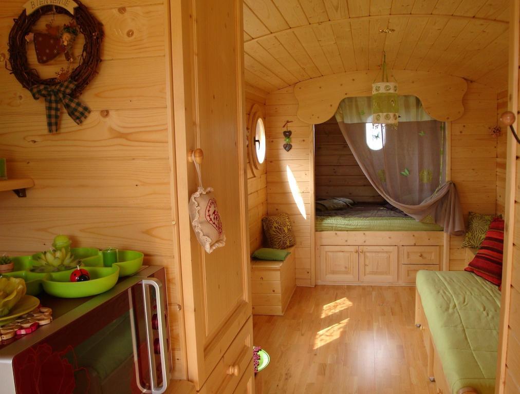 Maison d'hôtes La Roulotte des 4 Saisons Sazeray Chambre photo